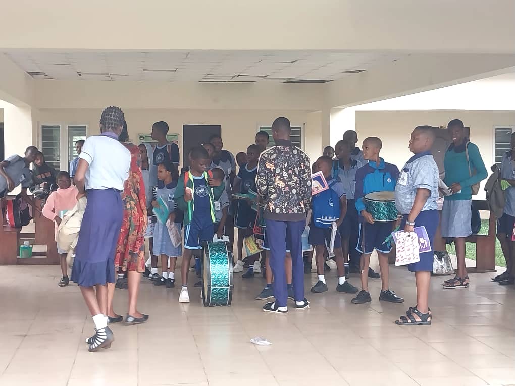 39b44b34-d26c-406c-a414-5229ad7365bd